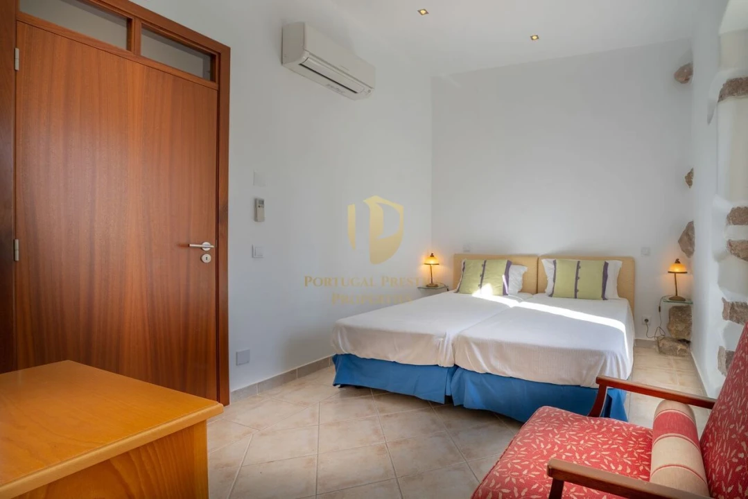 Moradia T4 para Venda em São Brás de Alportel Foto 39