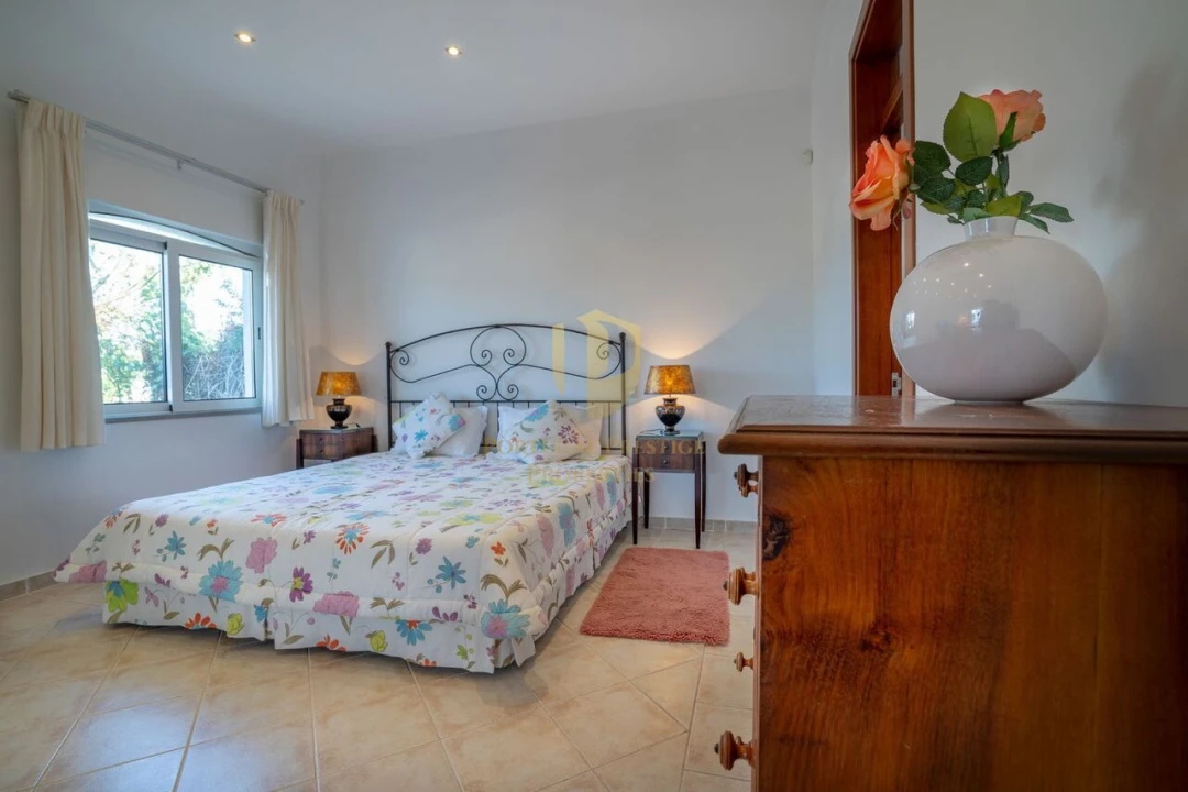 Moradia T4 para Venda em São Brás de Alportel Foto 54