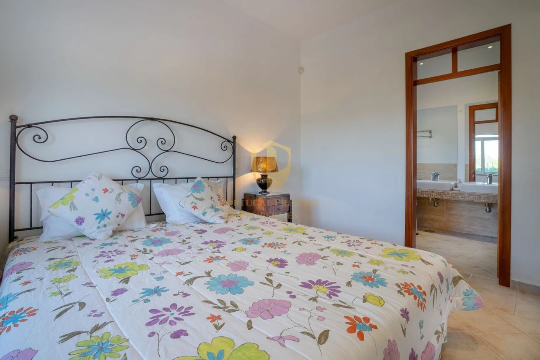 Moradia T4 para Venda em São Brás de Alportel Foto 56