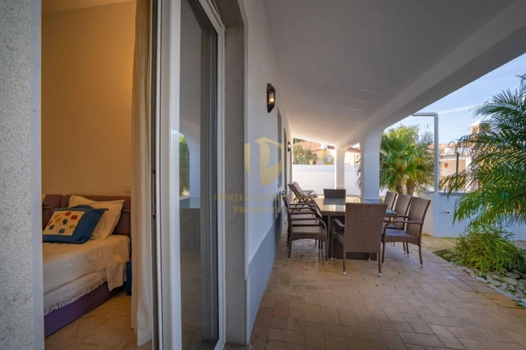 Moradia T4 para Venda em São Brás de Alportel Foto 3