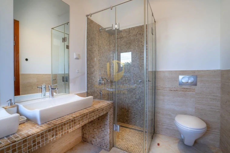 Moradia T4 para Venda em São Brás de Alportel Foto 60