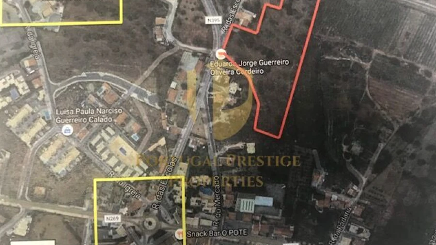 Terreno para Venda em Ferreiras