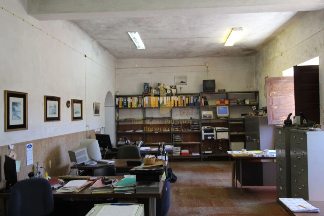 Armazém para Venda em São Brás de Alportel Foto 16