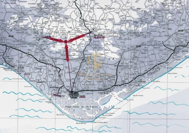 Negócio para Venda em Santa Barbara de Nexe