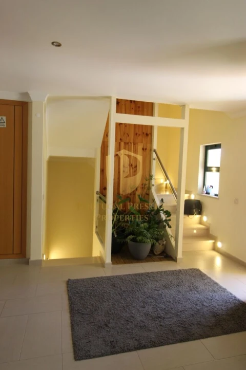 Moradia T4 para Venda em Olhão
