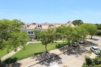 Moradia T4 para Venda em Olhão