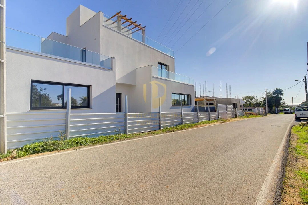 Moradia T3 para Venda em Altura Foto 7