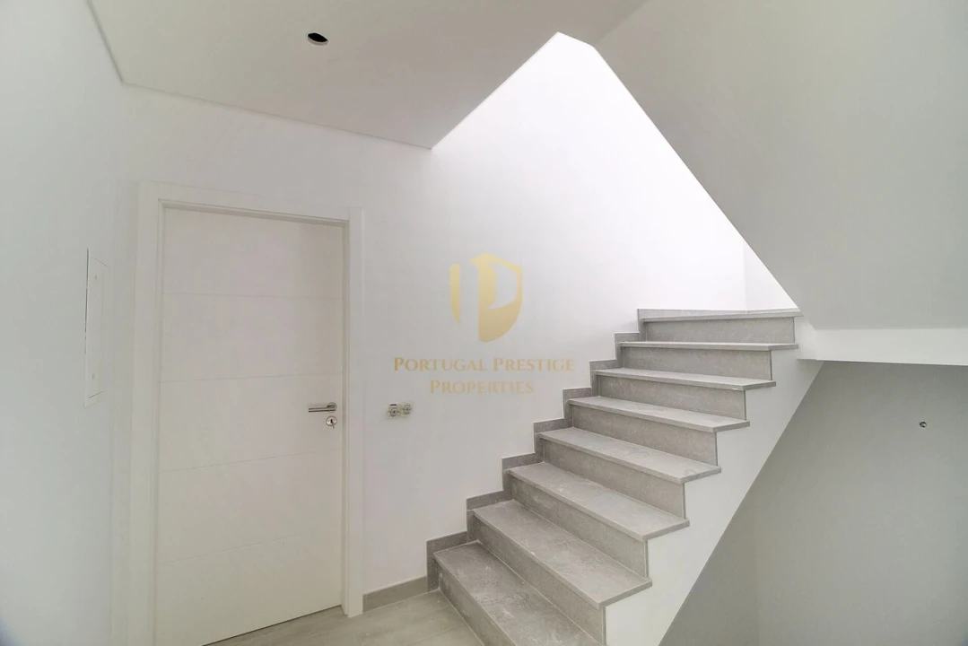 Moradia T3 para Venda em Altura Foto 19