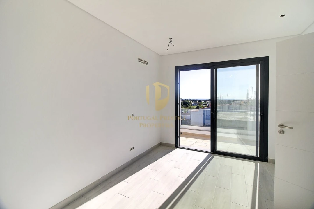 Moradia T3 para Venda em Altura Foto 20