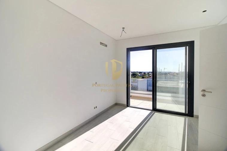 Moradia T3 para Venda em Altura Foto 20