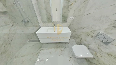 Apartamento T3 para Venda em Lagos (São Sebastião e Santa Maria)