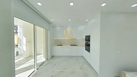 Apartamento T2 para Venda em Lagos (São Sebastião e Santa Maria)