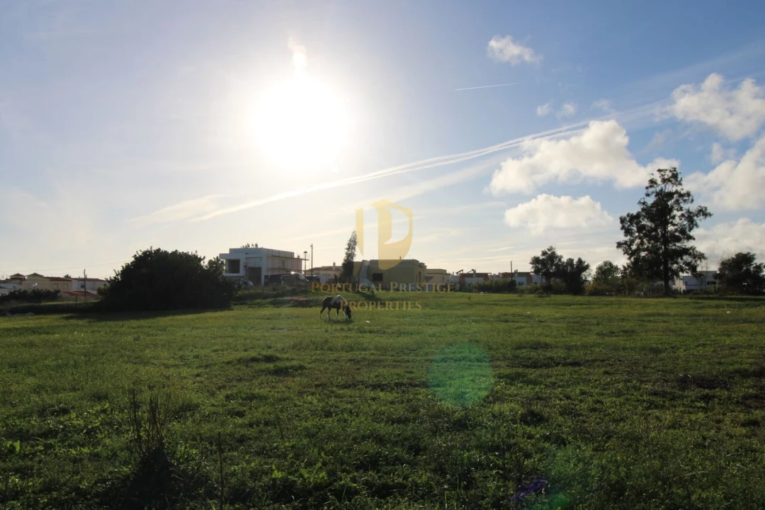 Terreno para Venda em Quelfes Foto 24