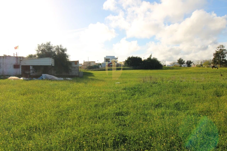 Terreno para Venda em Quelfes Foto 11
