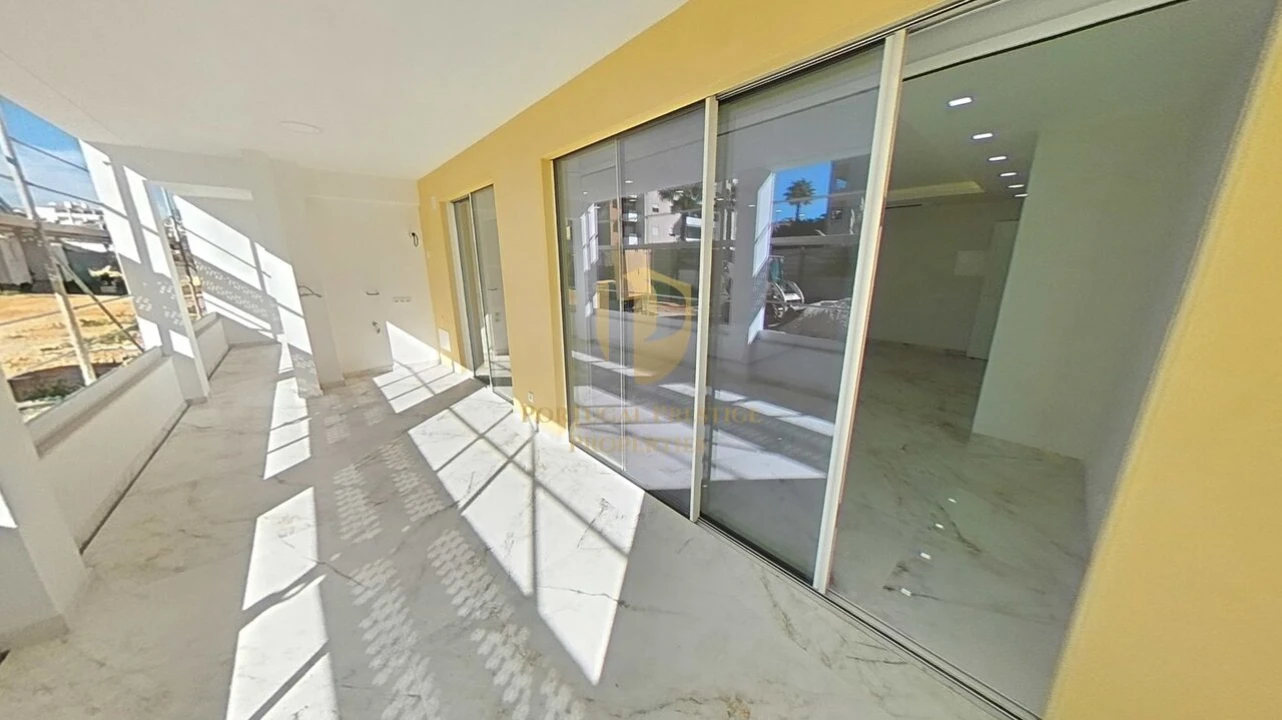 Apartamento T2 para Venda em Lagos (São Sebastião e Santa Maria) Foto 7