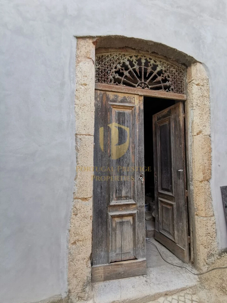 Moradia T8 para Venda em Portimão Foto 4