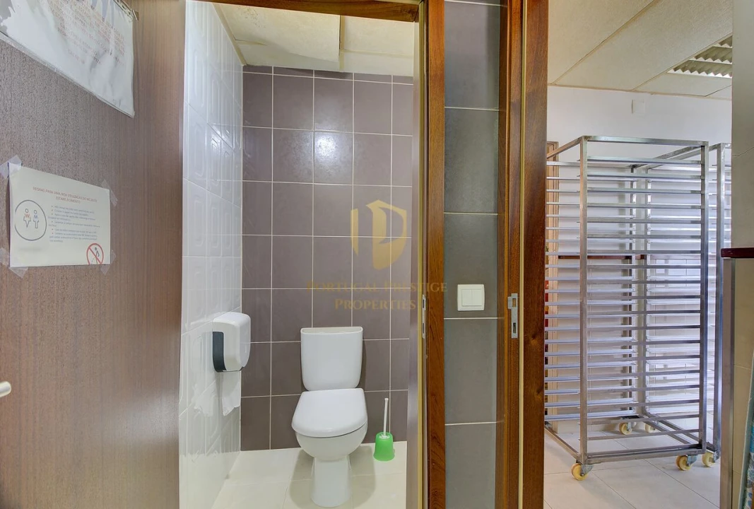 Loja para Venda em Vila Real de Santo Antonio Foto 21