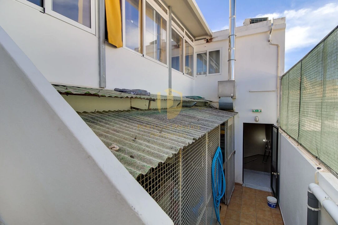 Loja para Venda em Vila Real de Santo Antonio Foto 31