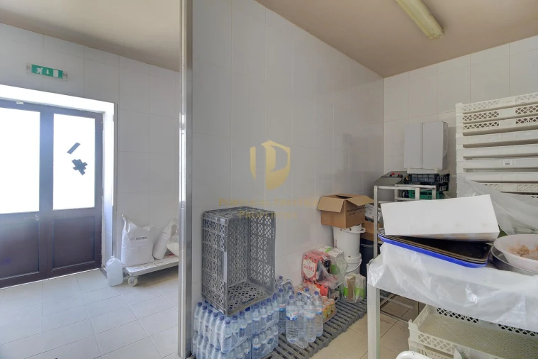 Loja para Venda em Vila Real de Santo Antonio Foto 12