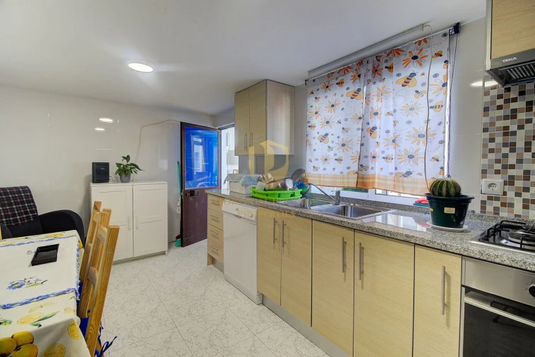 Loja para Venda em Vila Real de Santo Antonio Foto 36