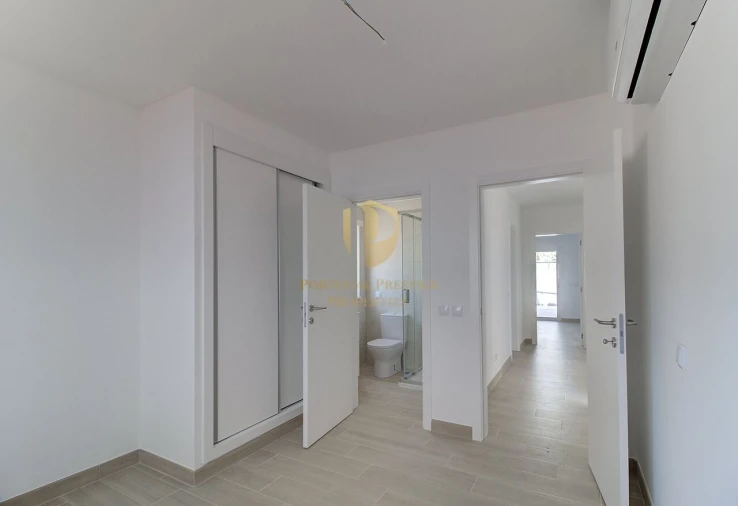 Apartamento T0 para Venda em Vila Nova de Cacela Foto 34