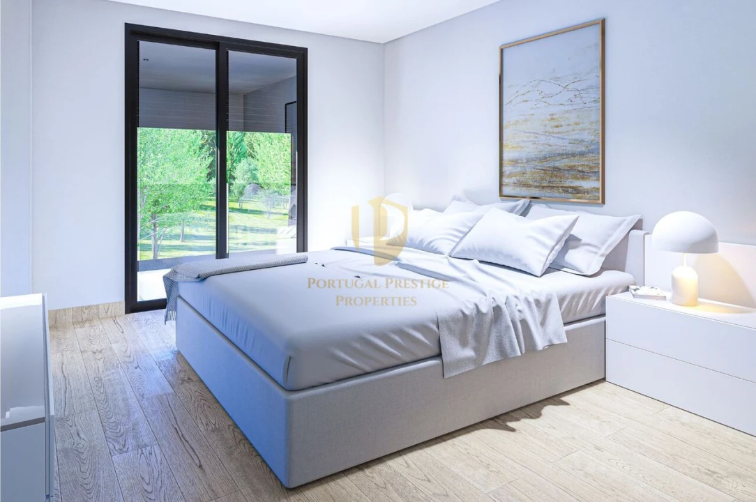 Moradia T4 para Venda em Montenegro Foto 18