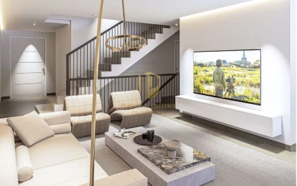 Moradia T4 para Venda em Montenegro