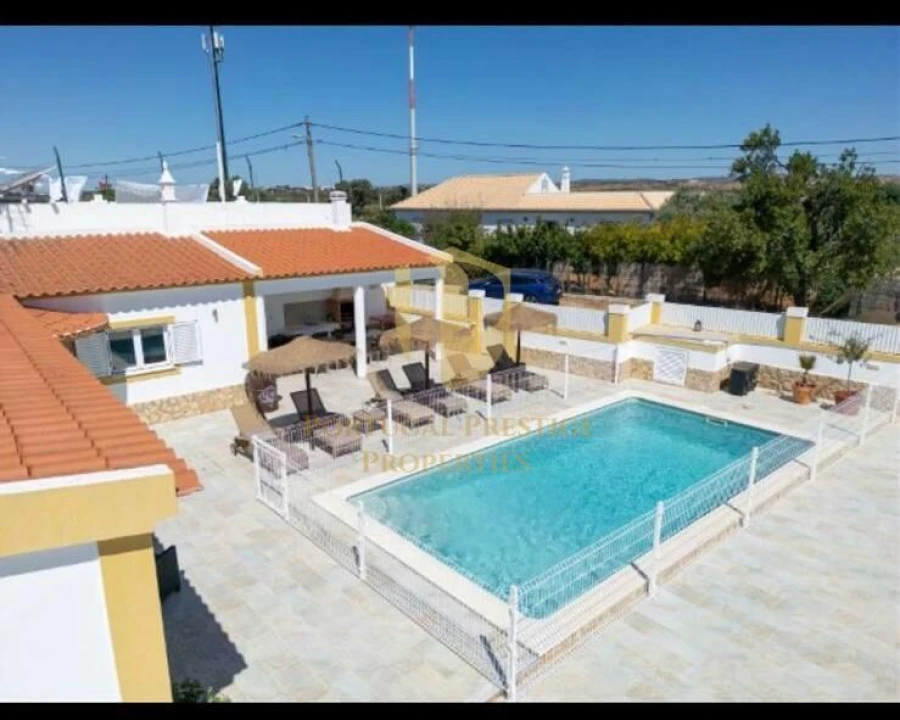 Moradia T3 para Venda em Vila Nova de Cacela Foto 5