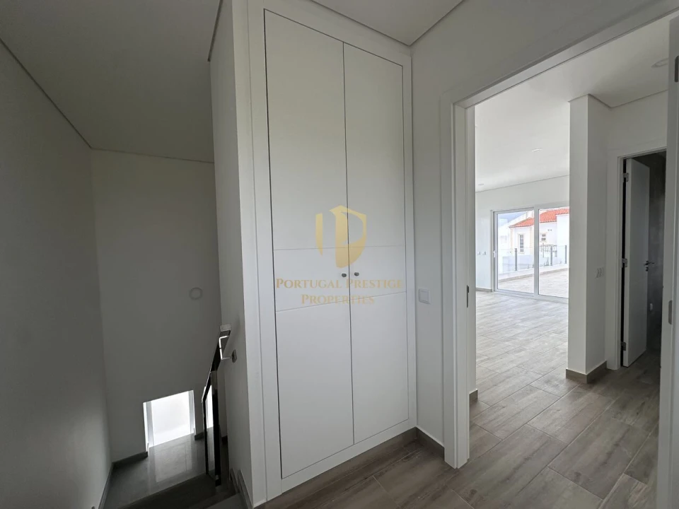 Moradia T4 para Venda em Altura Foto 25