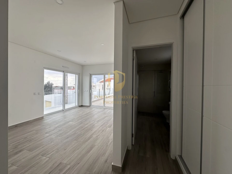 Moradia T4 para Venda em Altura Foto 26