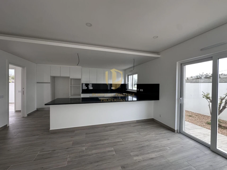 Moradia T4 para Venda em Altura Foto 48