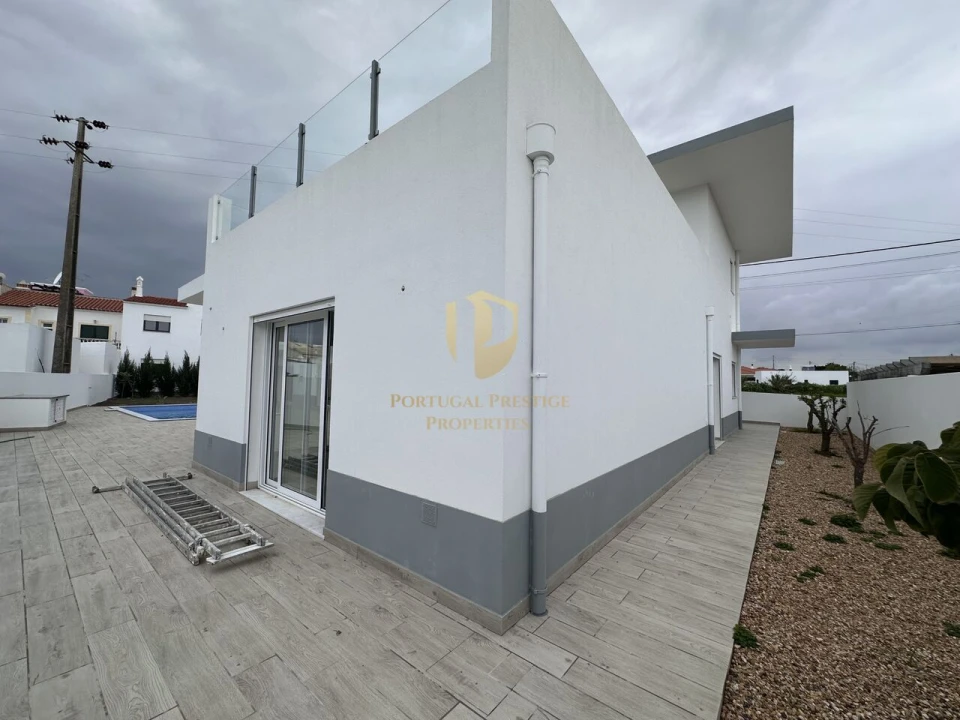 Moradia T4 para Venda em Altura Foto 53