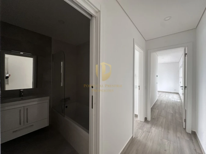 Moradia T4 para Venda em Altura Foto 10