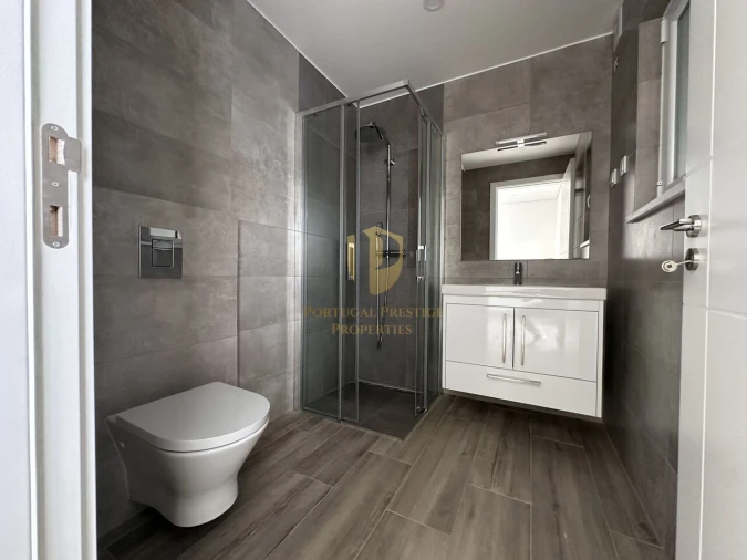 Moradia T4 para Venda em Altura Foto 17