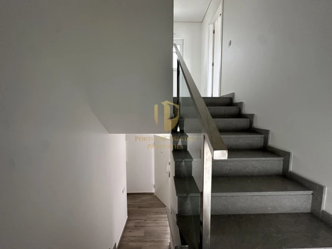 Moradia T4 para Venda em Altura Foto 23