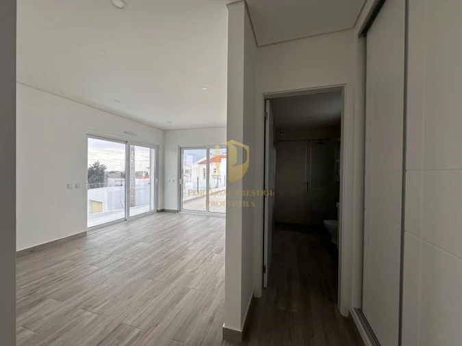 Moradia T4 para Venda em Altura Foto 26