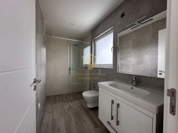 Moradia T4 para Venda em Altura Foto 28