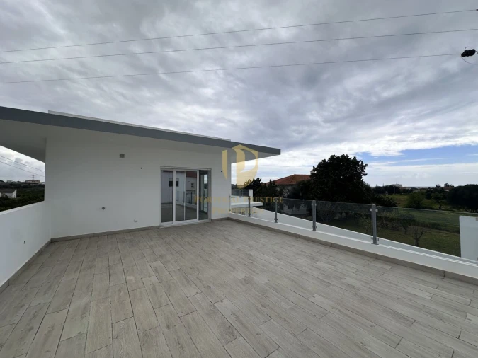 Moradia T4 para Venda em Altura Foto 31