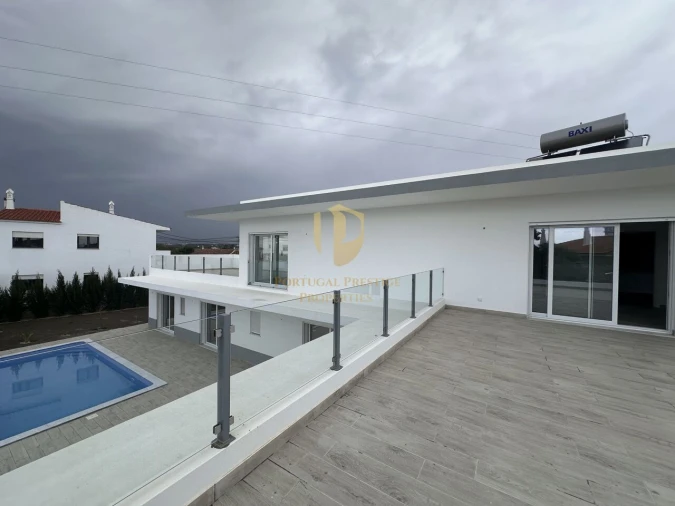 Moradia T4 para Venda em Altura Foto 44