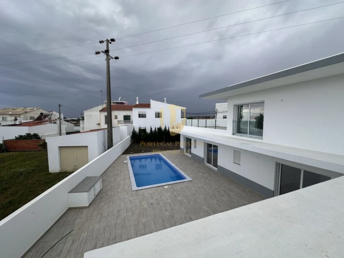 Moradia T4 para Venda em Altura Foto 45