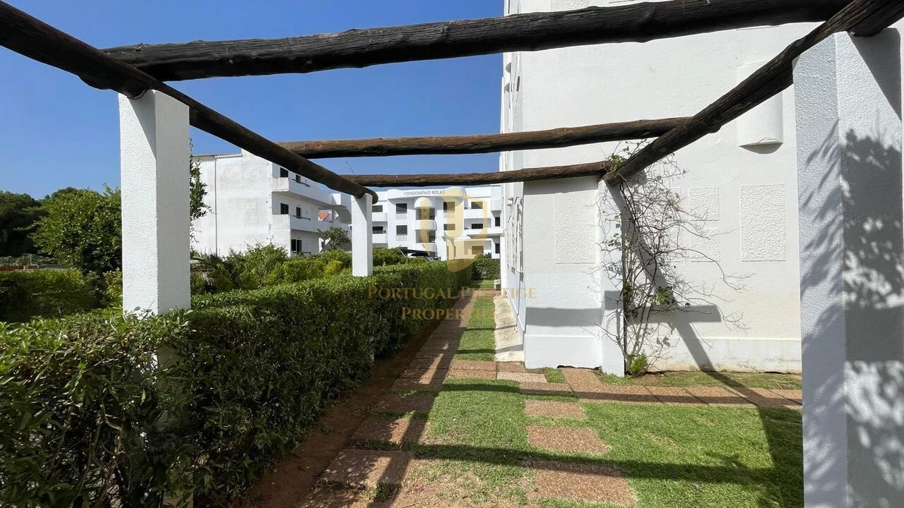 Apartamento T3 para Venda em Quarteira Foto 48