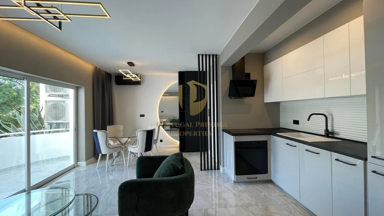 Apartamento T3 para Venda em Quarteira Foto 7