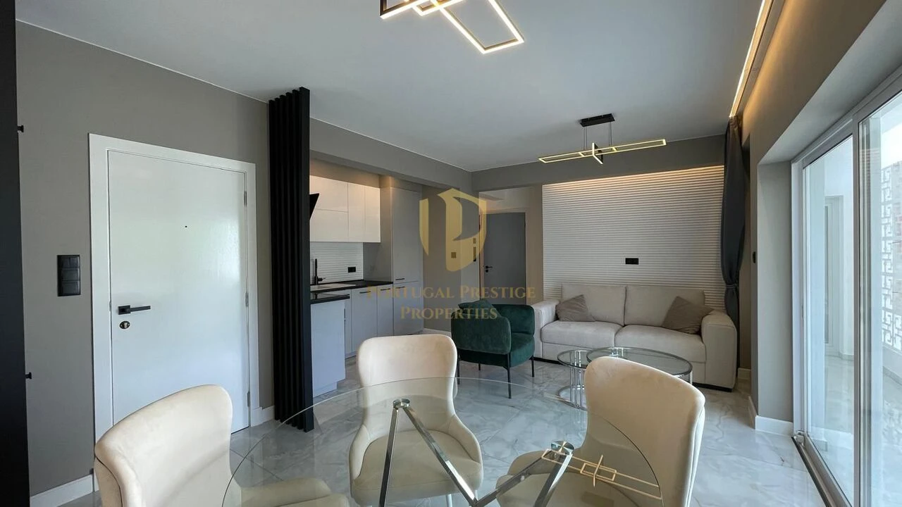 Apartamento T3 para Venda em Quarteira Foto 8