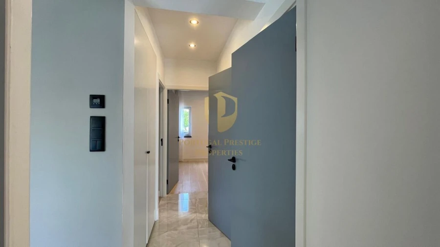 Apartamento T3 para Venda em Quarteira Foto 39