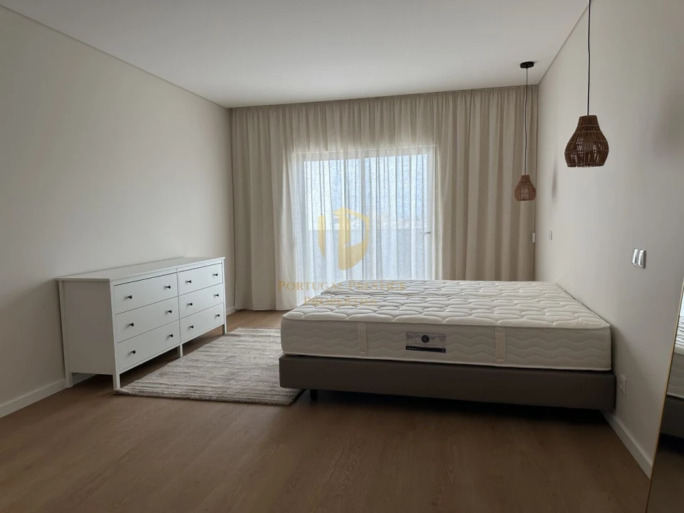 Apartamento T3 para Venda em Olhão Foto 29