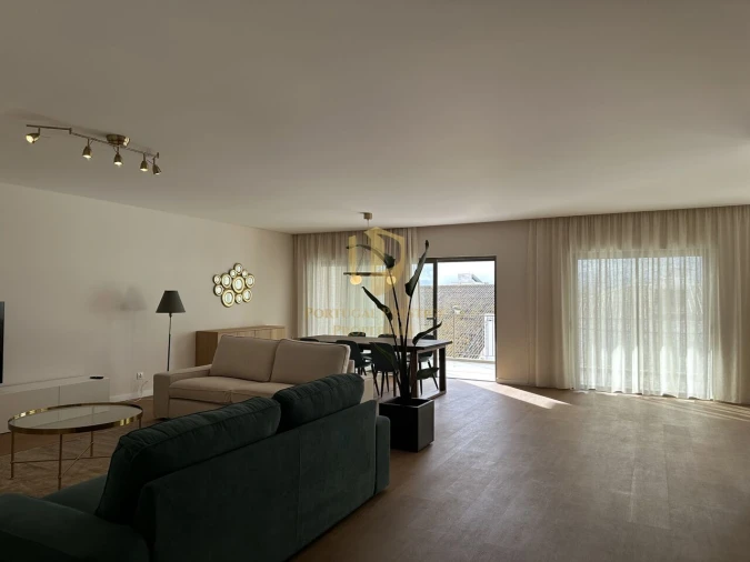 Apartamento T3 para Venda em Olhão Foto 9