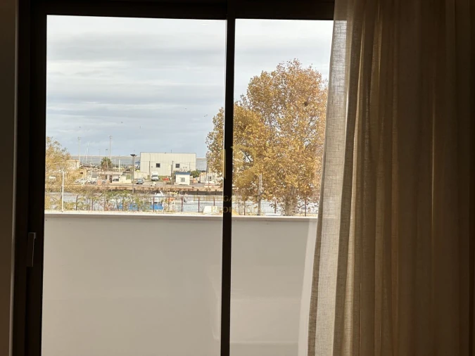 Apartamento T3 para Venda em Olhão Foto 35