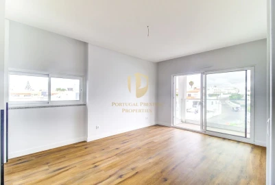 Apartamento T3 para Venda em Albufeira e Olhos de Água