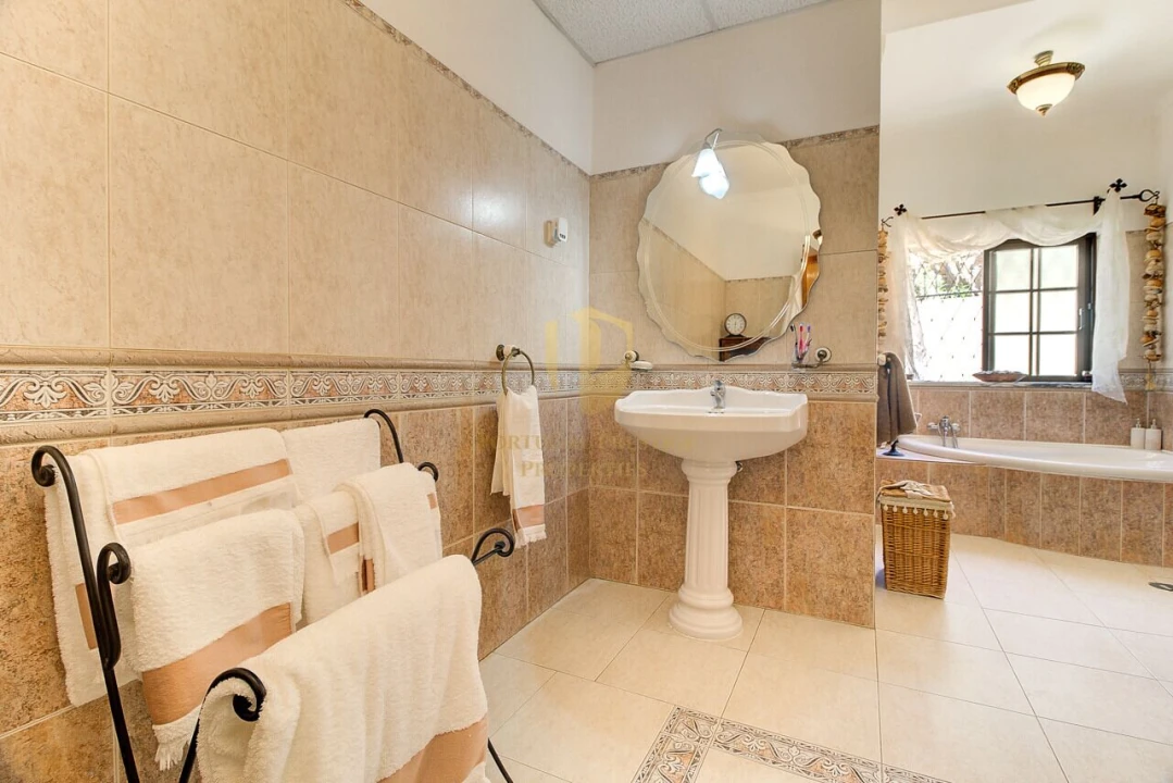 Moradia T3 para Venda em Castro Marim Foto 16