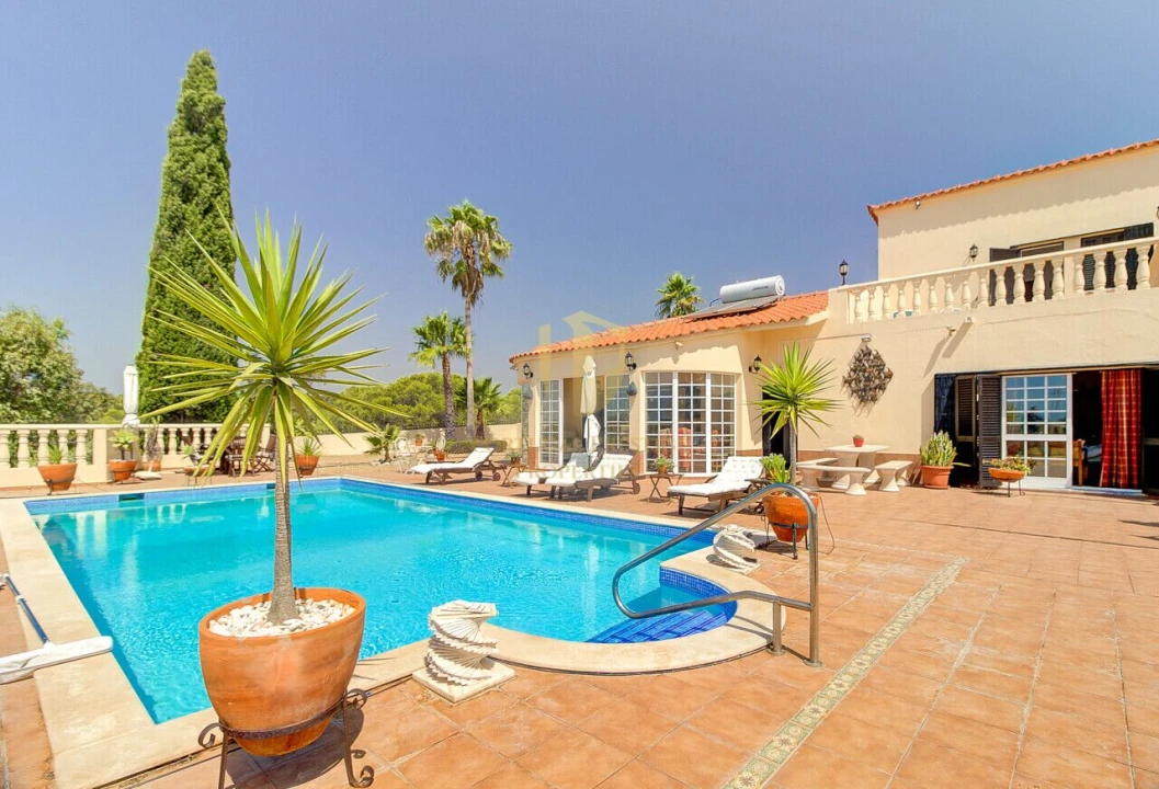 Moradia T3 para Venda em Castro Marim Foto 4